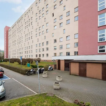 Dolina Sluzewiecka 3-bedroom * Warsaw
