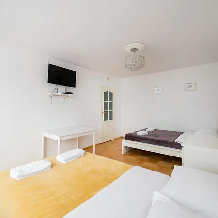 Dolina Sluzewiecka 3-bedroom * Warsaw