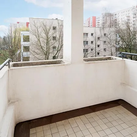 شقة Dolina Sluzewiecka 3-bedroom *